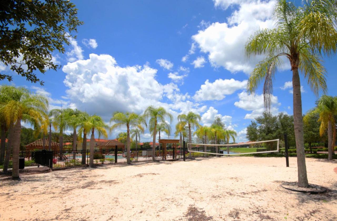 Gorgeous 4 Bedroom W/ Pool Close To Disney 920 Kissimmee Eksteriør bilde