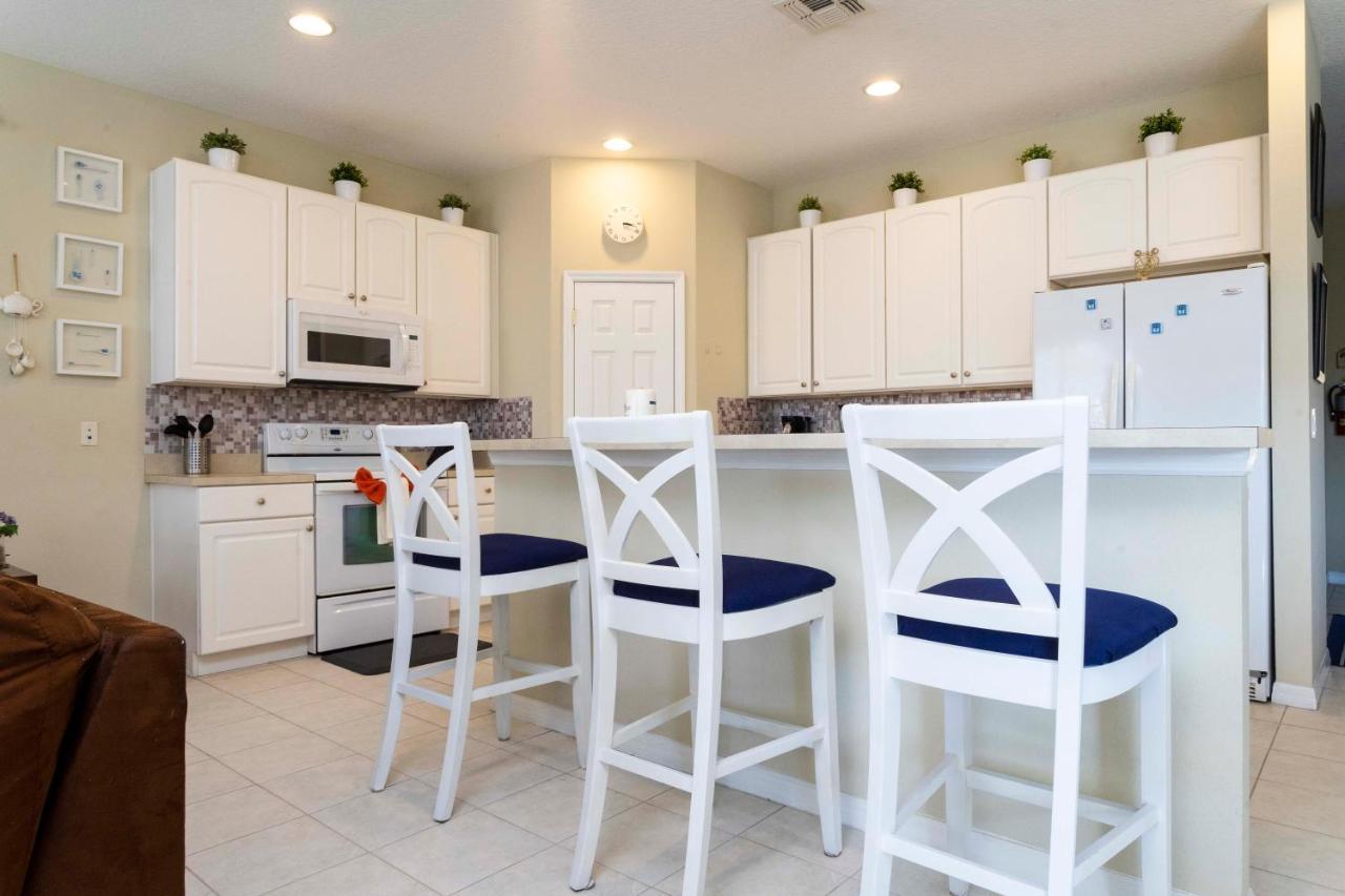 Gorgeous 4 Bedroom W/ Pool Close To Disney 920 Kissimmee Eksteriør bilde