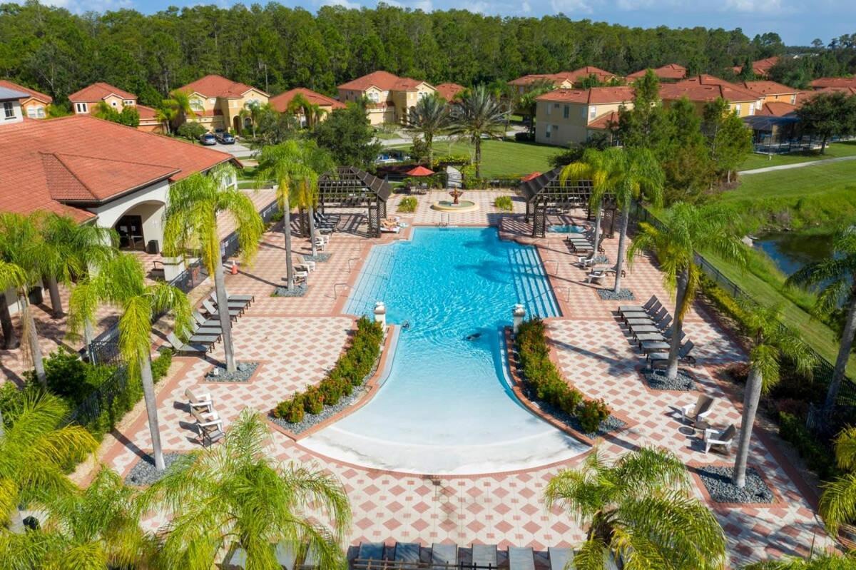 Gorgeous 4 Bedroom W/ Pool Close To Disney 920 Kissimmee Eksteriør bilde