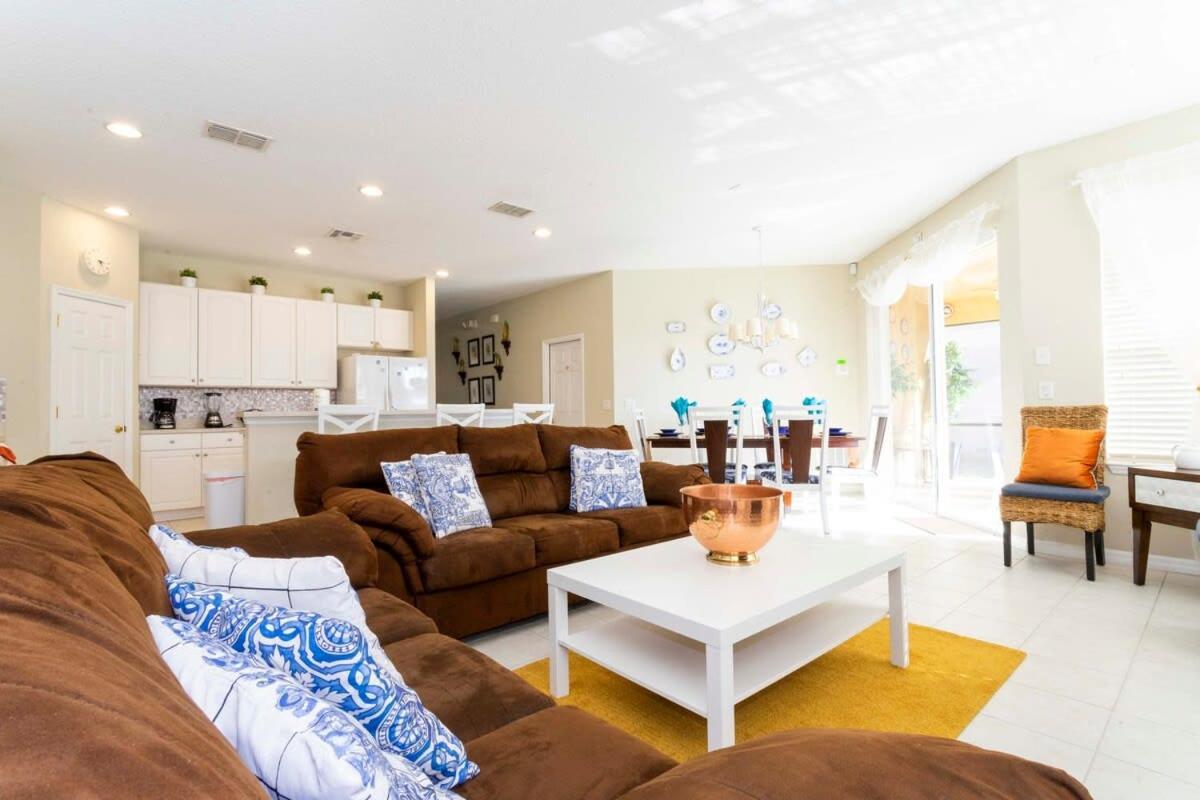 Gorgeous 4 Bedroom W/ Pool Close To Disney 920 Kissimmee Eksteriør bilde